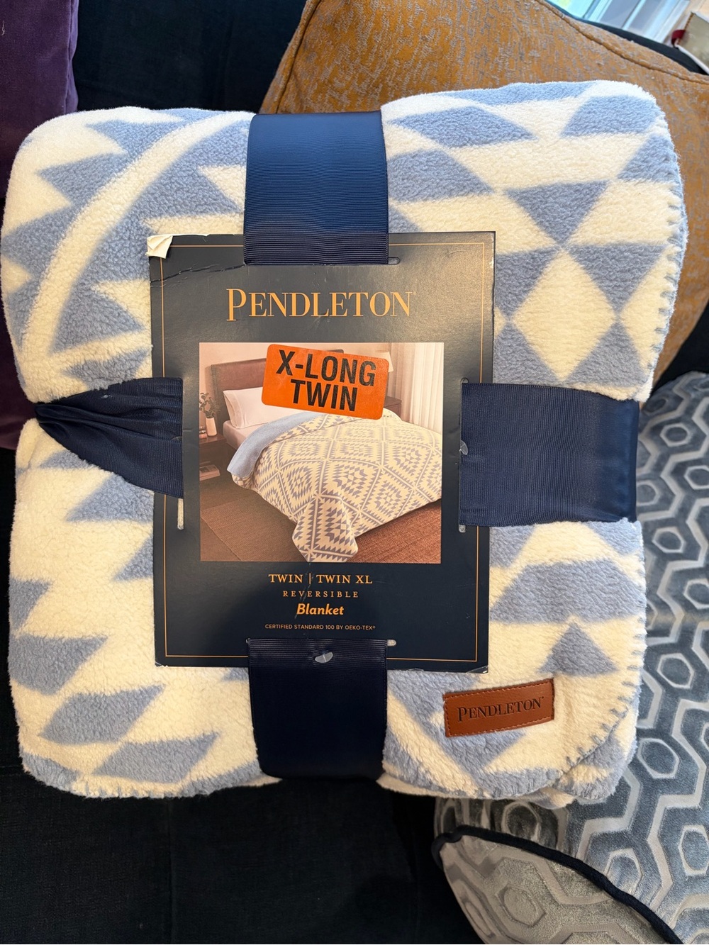 Pendleton Twin X-Long Oversized Reversible Blanket - 68 x 90" New with Tags